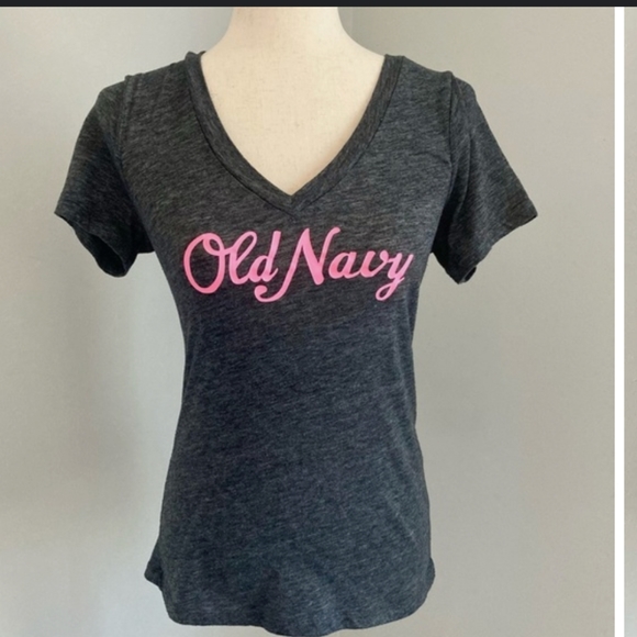 Old Navy Tops - Old navy grey and pink t-shirt
